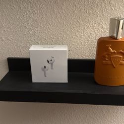 AirPod 4