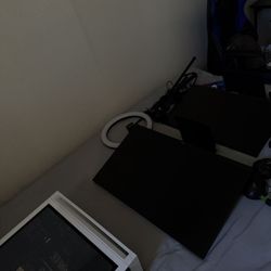 Pc With Monitors 