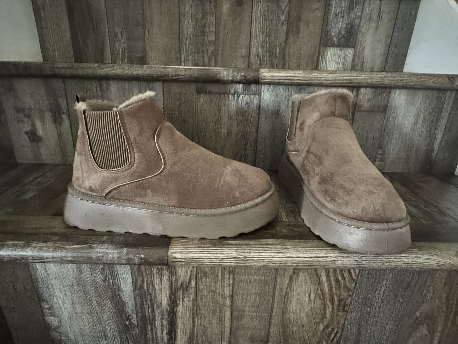 Women’s Boots