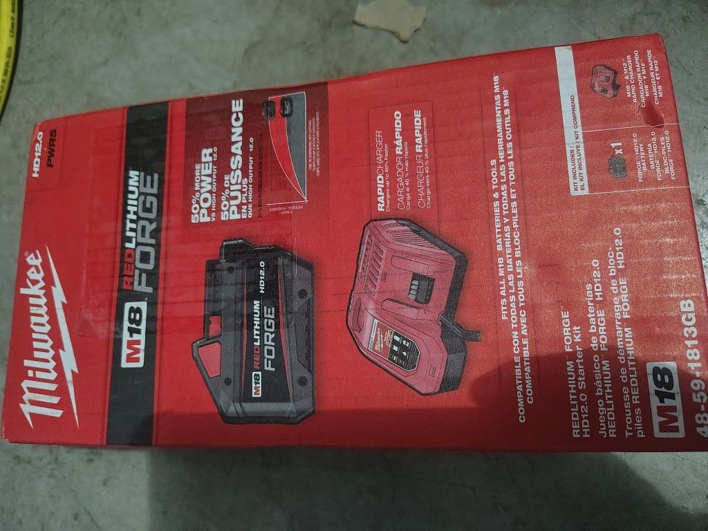 MILWAUKEE M18 BATTERY FORGE 12.0 AND FAST CHARGER