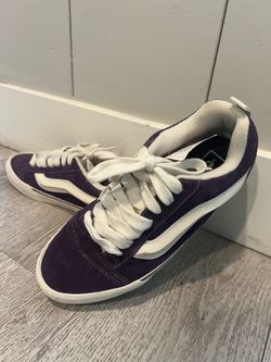 Sale! Vans men's 9 . 3 days only $40