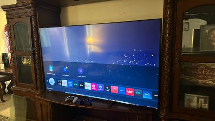 65INCH SAMSUNG SMART ROKU TV