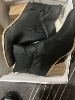 Black Boots Women Size 10
