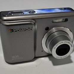 Polaroid i835 Digital Camera 