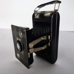 Kodak Jiffy Six-20 Camera