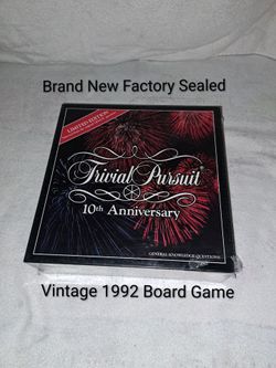 Brand New Factory Sealed Vintage 1992 Trivial Pursuit 10th Anniversary Edition Board Game