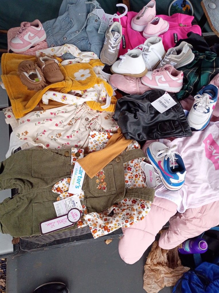 Baby Walkin Leather Shoes Nike 5.5 New Balance 4.5 And Air Max 2 Piece Cartes 0 6 Mth 