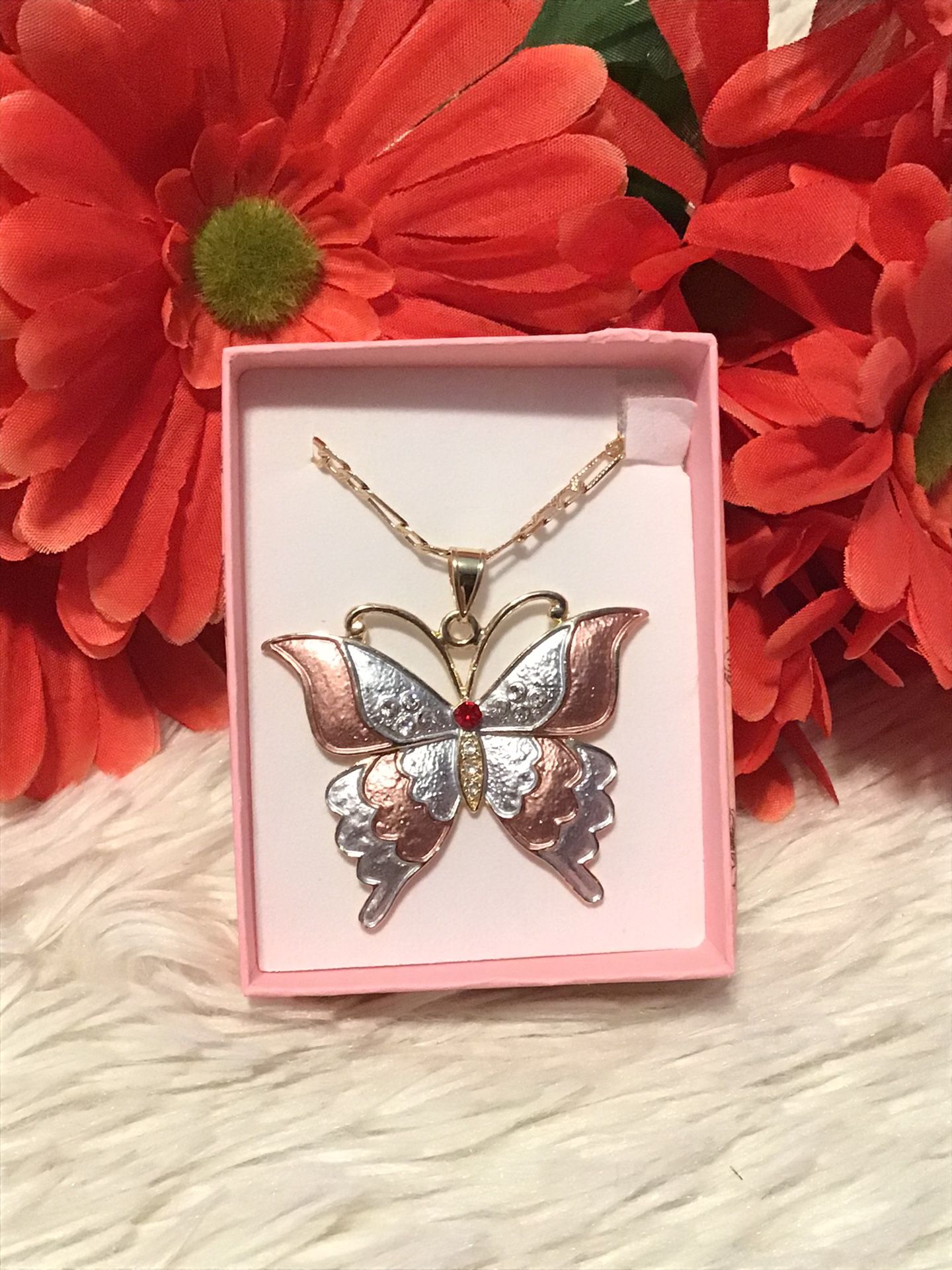 Gorgeous Laminated Gold / Gold Plated  Butterfly Charm Necklace $18