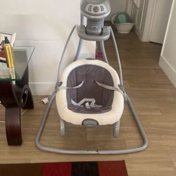 Graco Baby Swing 