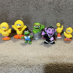 Sesame Street lot of 7 figures Count Oscar Big bird Kermit Muppets 