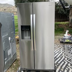 Whirlpool Side By Side Stainless Steel Refrigerator 