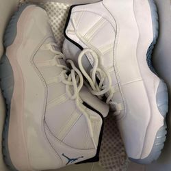Jordan 11s