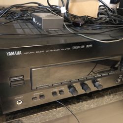 Yamaha Receiver And Polk Speaker 5.1