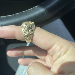 10k Gold Ring