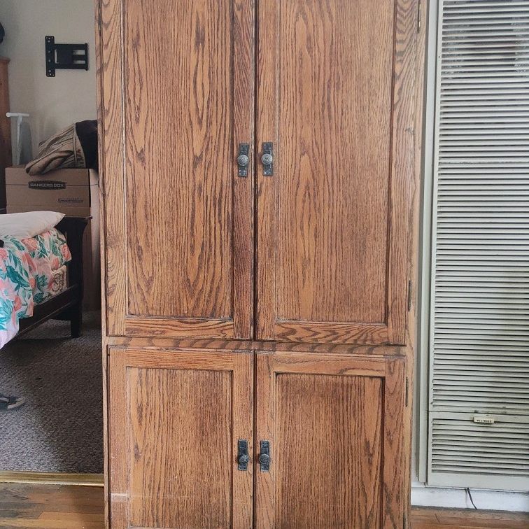 Oak armoire/Closet 