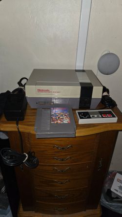 Original Nintendo Entertainment System with 1 Game