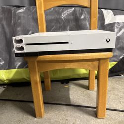 X Box One S 500mgb