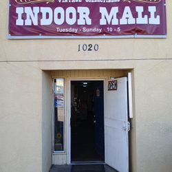 Second Hand Sams Indoor Mall