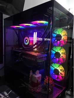 Gaming PC RTX 5070 Ryzen 7 9700X