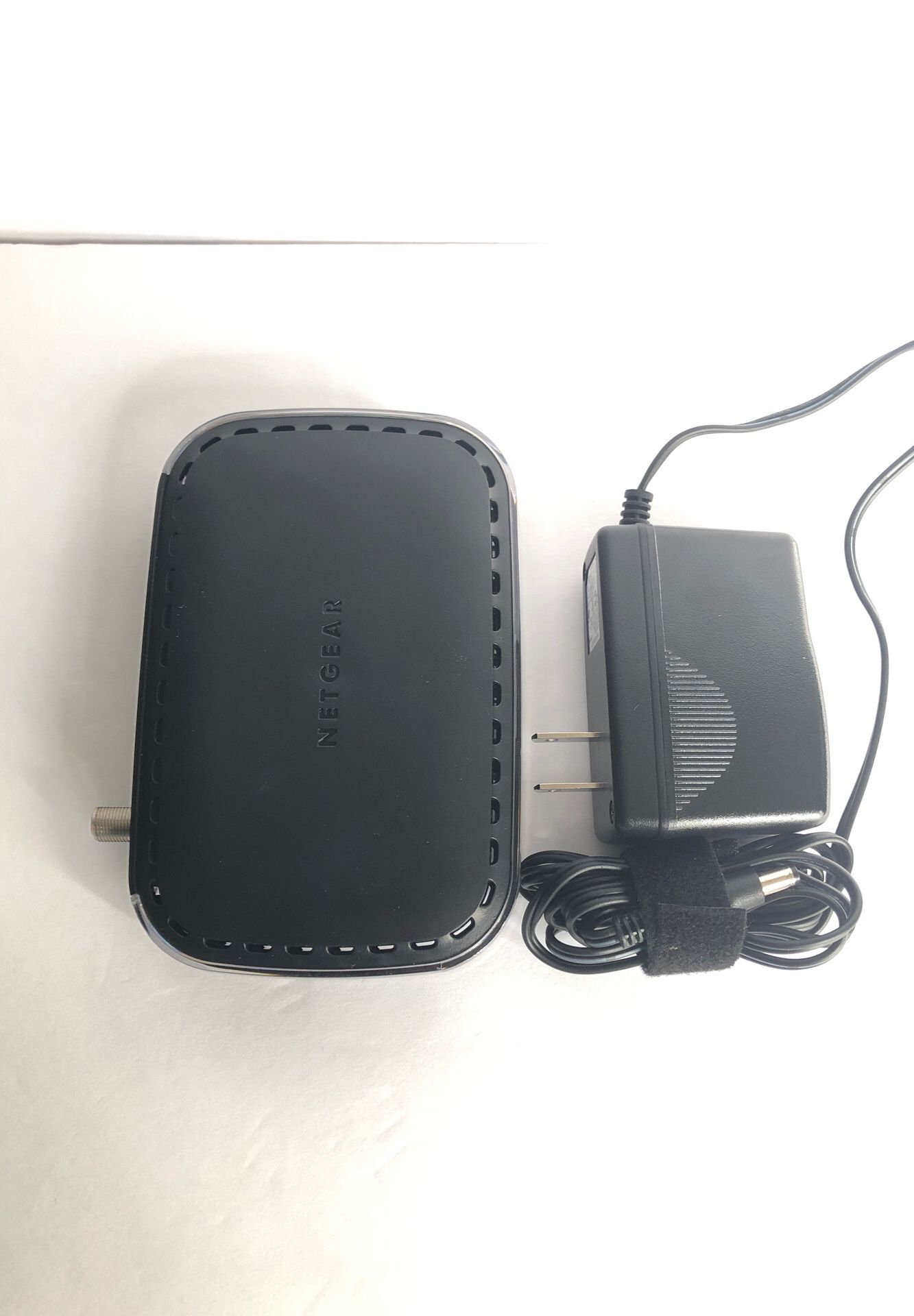 NETGEAR CM400 High Speed Cable Modem (DOCSIS 3.0 8x4