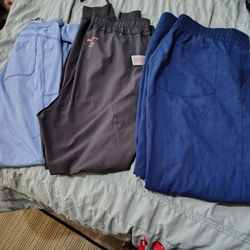 Scru Oggers And Scrub PantsI Have Brand New Seybs Joggers Pants Tops 