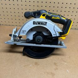 DEWALT 20V MAX Cordless Brushless 6-1/2 in. Sidewinder Style Circular Saw (Tool Only)