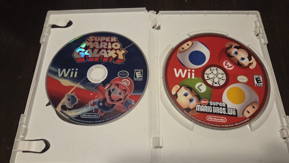 2 Wii Mario Games