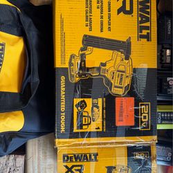 Dewalt 18 GA NARROW CROWN STAPLER KIT