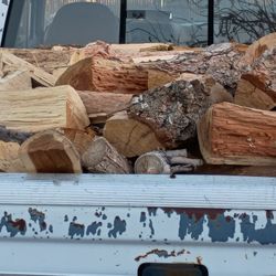 S125 Truckload Firewood 