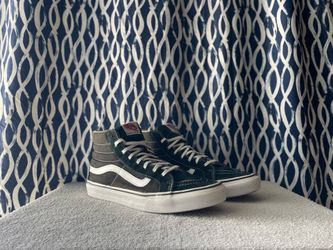 Vans SK8 - HI (men size: 8 / women size: 9.5)