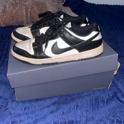 Nike Panda Dunk Size 9.5