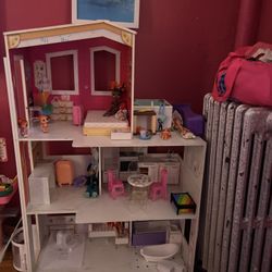 Rainbow High Huge Dollhouse 
