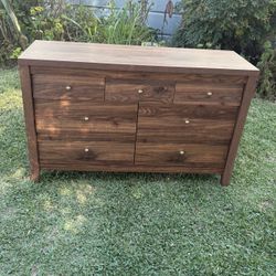 7 drawer dresser 