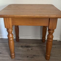 FREE - End Table
