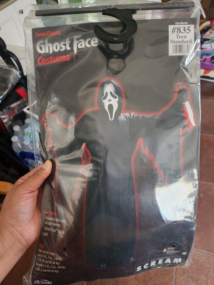 Scream Ghostface Teen Costume With Knife