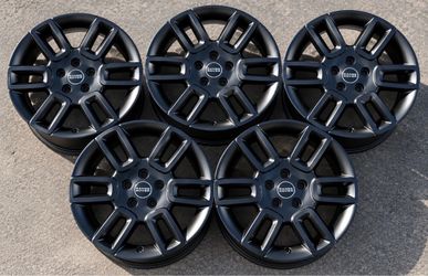 19” Land Rover Defender satin black wheels