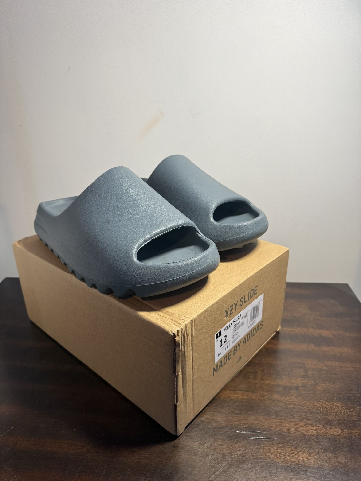 Yeezy Slide Marine Size 12