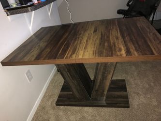V shaped Farmhouse Style Dining Table