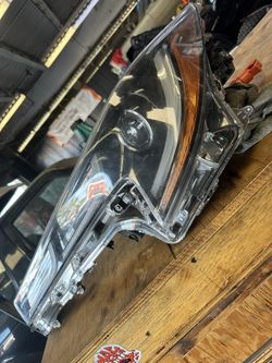 2017-18 Toyota COROLLA Headlight