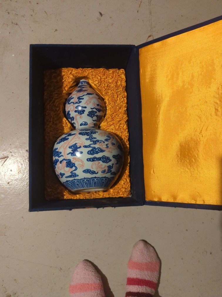 Asian Vase Authenticated By Sotheby's Auction House