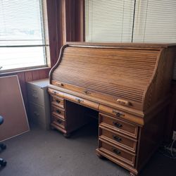 Roll Top Desk - Free
