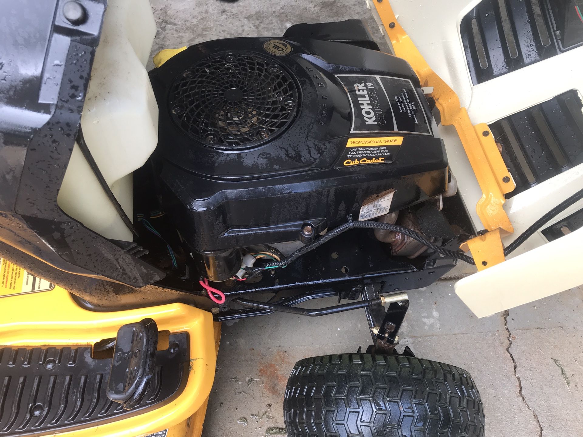 Cub cadet LTX 1040 for Sale in Ellenwood, GA OfferUp