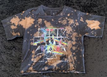 Bleached, Pink Floyd T-Shirt