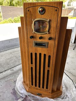 Thomas Museum Series Collector's Edition Radio 
