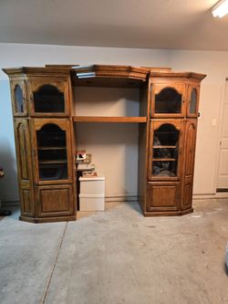 Oak Wood Entertainment Center