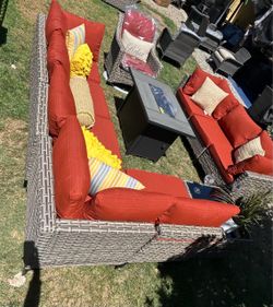 Patio furniture set outdoor new in the box