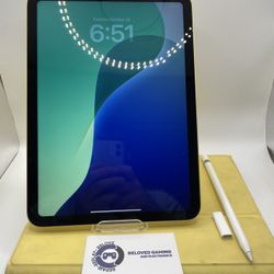 iPad 10 With Case And Apple Pencil - In Amazing Condition - For Sale Or Trade