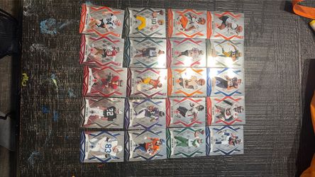NFL Trading Cards Lot of 20