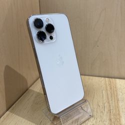 IPhone 13 Pro 128GB White Unlocked Liberado