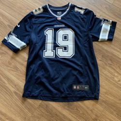 Amari Cooper NFL Jersey- Size Large